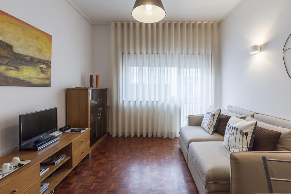 Apartment Camoes Porto Bagian luar foto