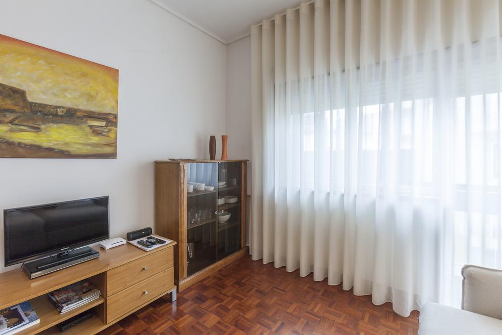 Apartment Camoes Porto Bagian luar foto